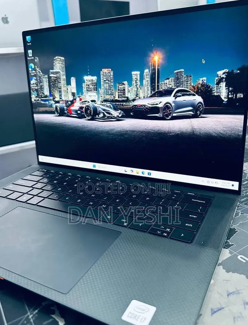 New Laptop Dell XPS 15 16GB Intel Core i7 SSD 512GB