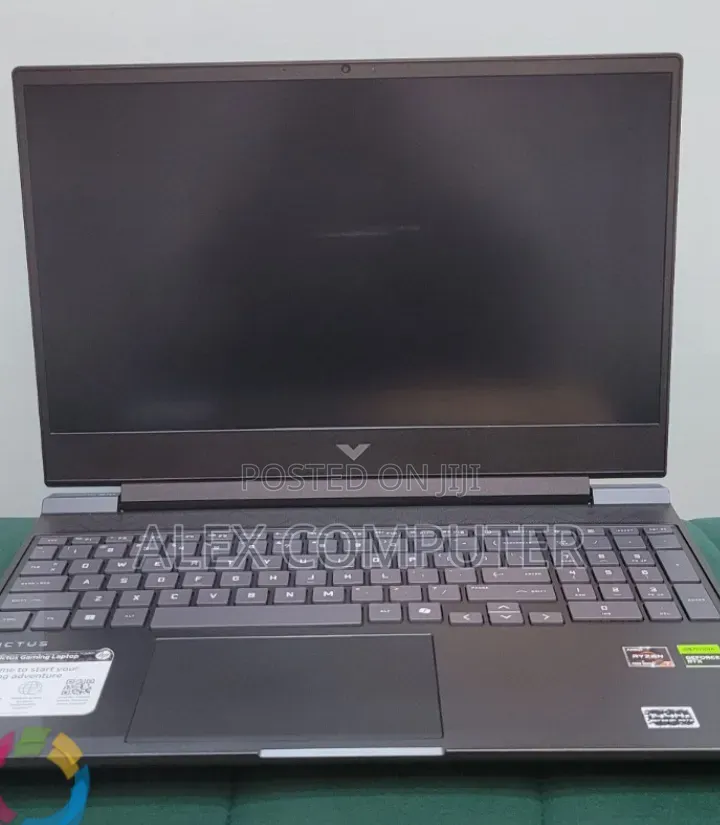 New Laptop HP Victus 15 16GB AMD Ryzen 7 SSD 512GB