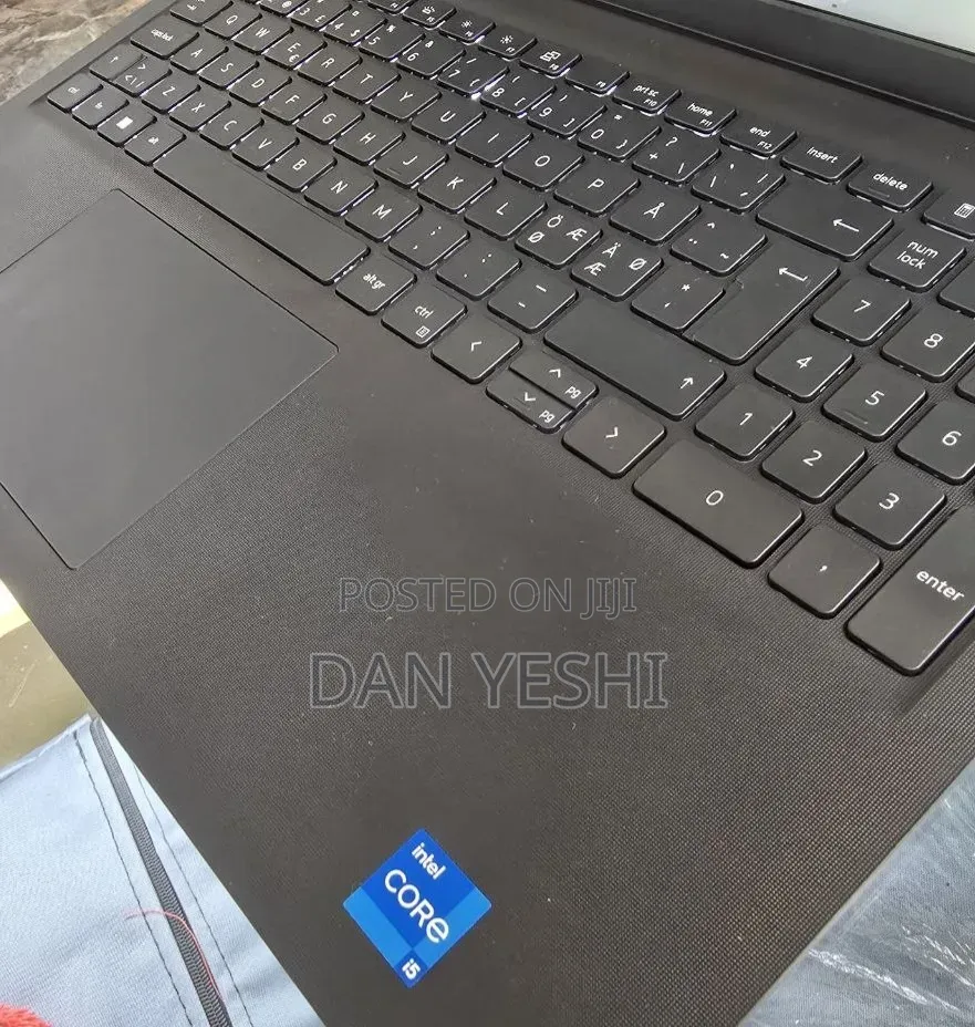 New Laptop Dell Vostro 1014 16GB Intel Core i5 SSD 512GB