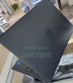 New Laptop Dell Vostro 1014 16GB Intel Core i5 SSD 512GB