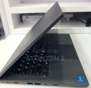 New Laptop Lenovo 16GB Intel Core i5 SSD 512GB