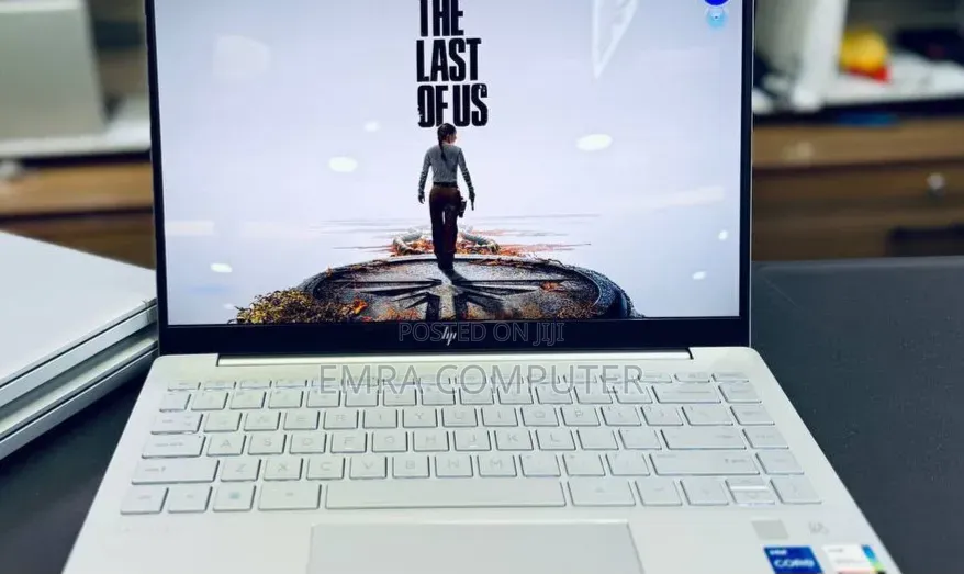 New Laptop HP 16GB Intel Core i7 SSD 1T