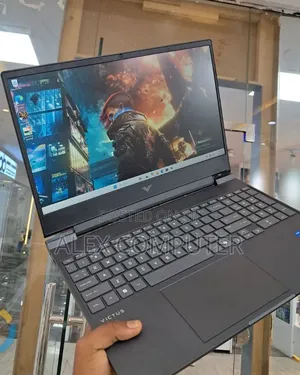 New Laptop HP Victus 15 16GB Intel Core i5 SSD 512GB