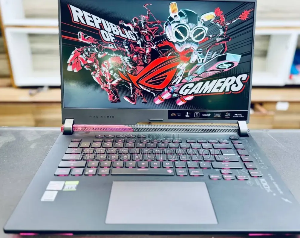New Laptop Asus ROG Strix G15 16GB AMD Ryzen 9 SSD 512GB