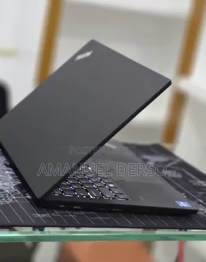New Laptop Lenovo ThinkPad X1 Carbon 16GB Intel Core i7 SSD 256GB