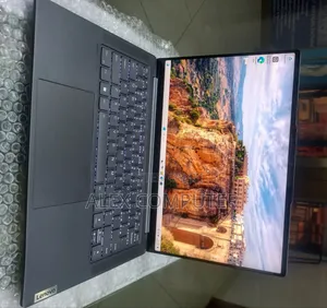 New Laptop Lenovo 16GB AMD Ryzen 7 SSD 1T
