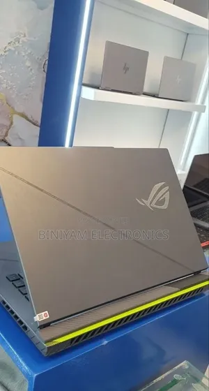 New Laptop Asus ROG Strix G16 G614 16GB Intel Core i9 SSD 1T
