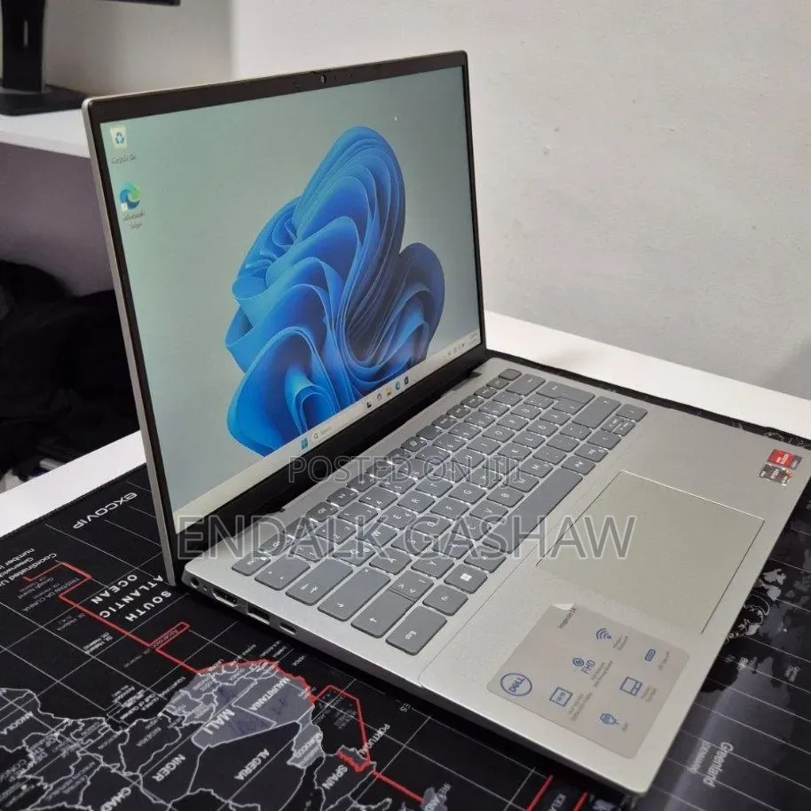 New Laptop Dell Inspiron 14 16GB AMD Ryzen 7 SSD 1T