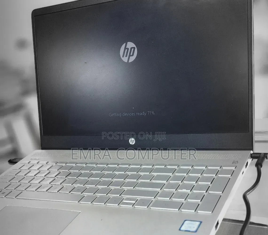 New Laptop HP Pavilion 15 8GB Intel Core i5 HDD 2T