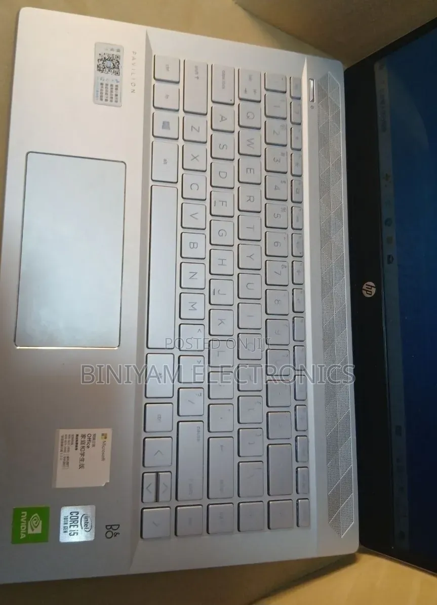 New Laptop HP Pavilion 14 16GB Intel Core i5 SSD 512GB