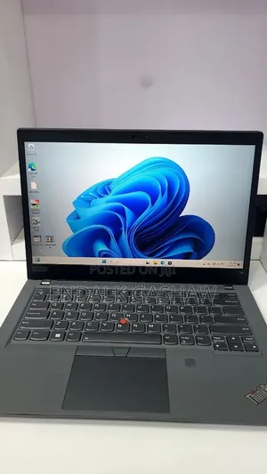 New Laptop Lenovo ThinkPad T14 16GB Intel Core i5 SSD 512GB