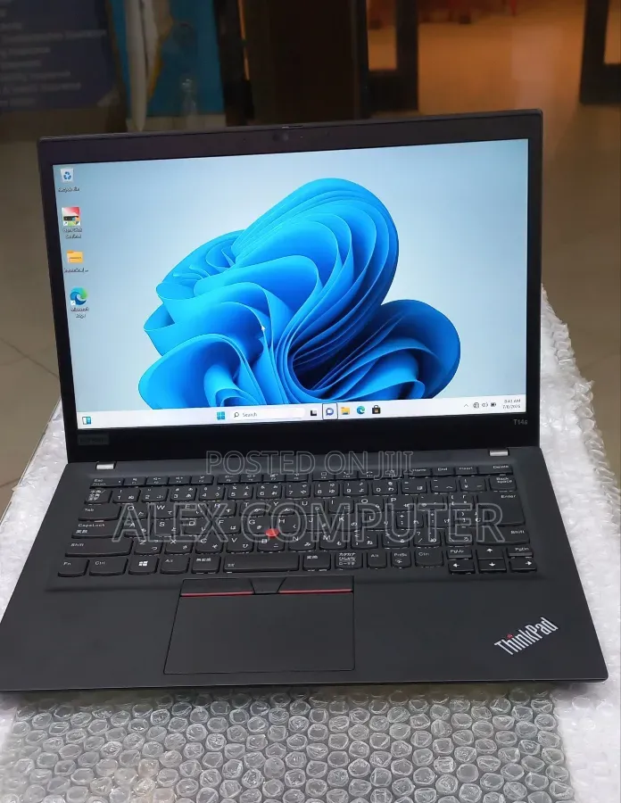 New Laptop Lenovo ThinkPad T14s Gen 2 16GB AMD Ryzen 5 SSD 512GB