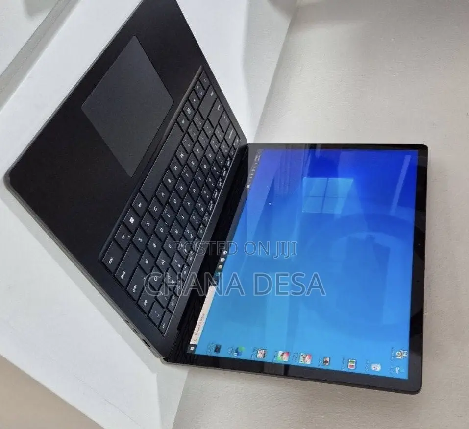 New Laptop Microsoft Surface Laptop 3 8GB Intel Core i5 SSD 256GB