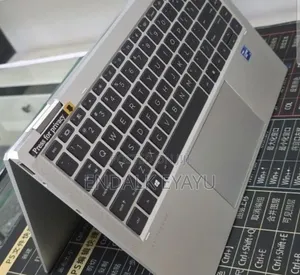 New Laptop HP EliteBook 1040 G8 16GB Intel Core i7 SSD 512GB