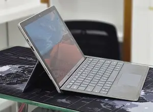 New Laptop Microsoft Surface Pro 7+ 16GB Intel Core i5 SSD 256GB