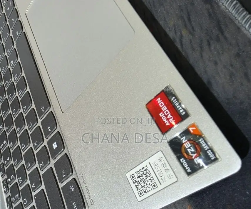 New Laptop Lenovo 16GB AMD Ryzen 7 SSD 512GB