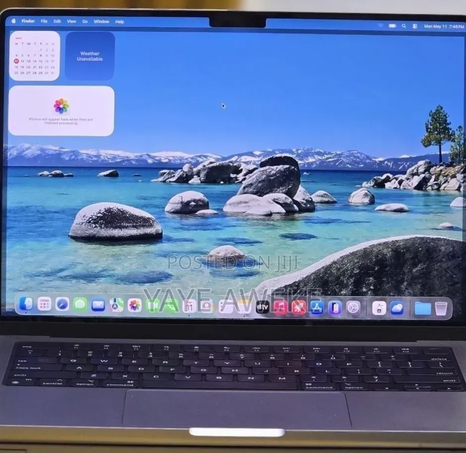 New Laptop Apple MacBook Pro 2020 M1 32GB Apple M1 Pro SSD 512GB