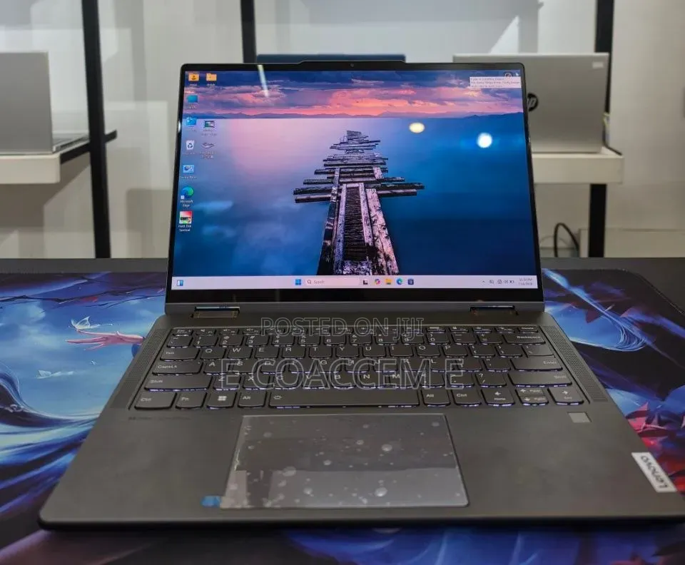 New Laptop Lenovo 16GB Intel Core Ultra 7 SSD 512GB