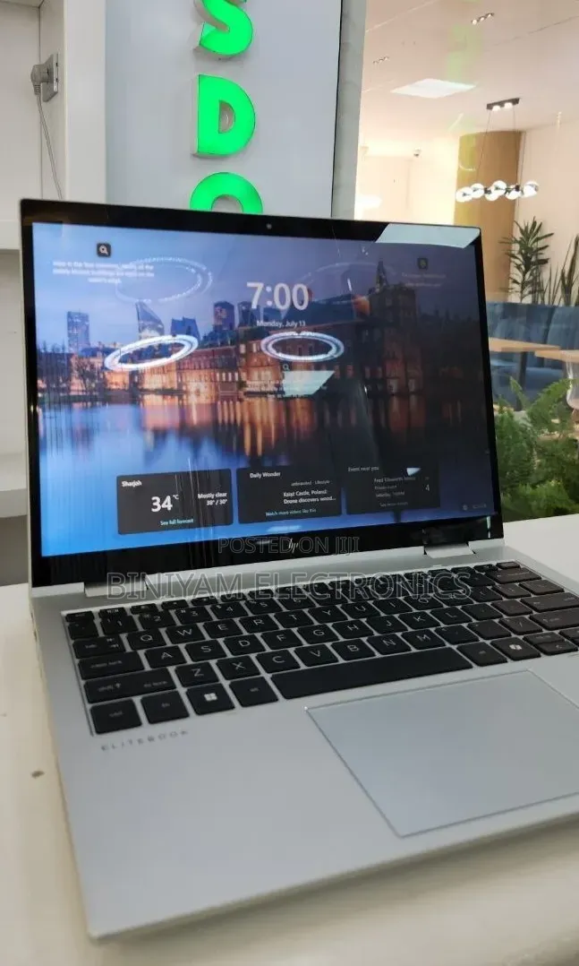New Laptop HP Elitebook 830 G11 32GB Intel Core Ultra 7 SSD 512GB