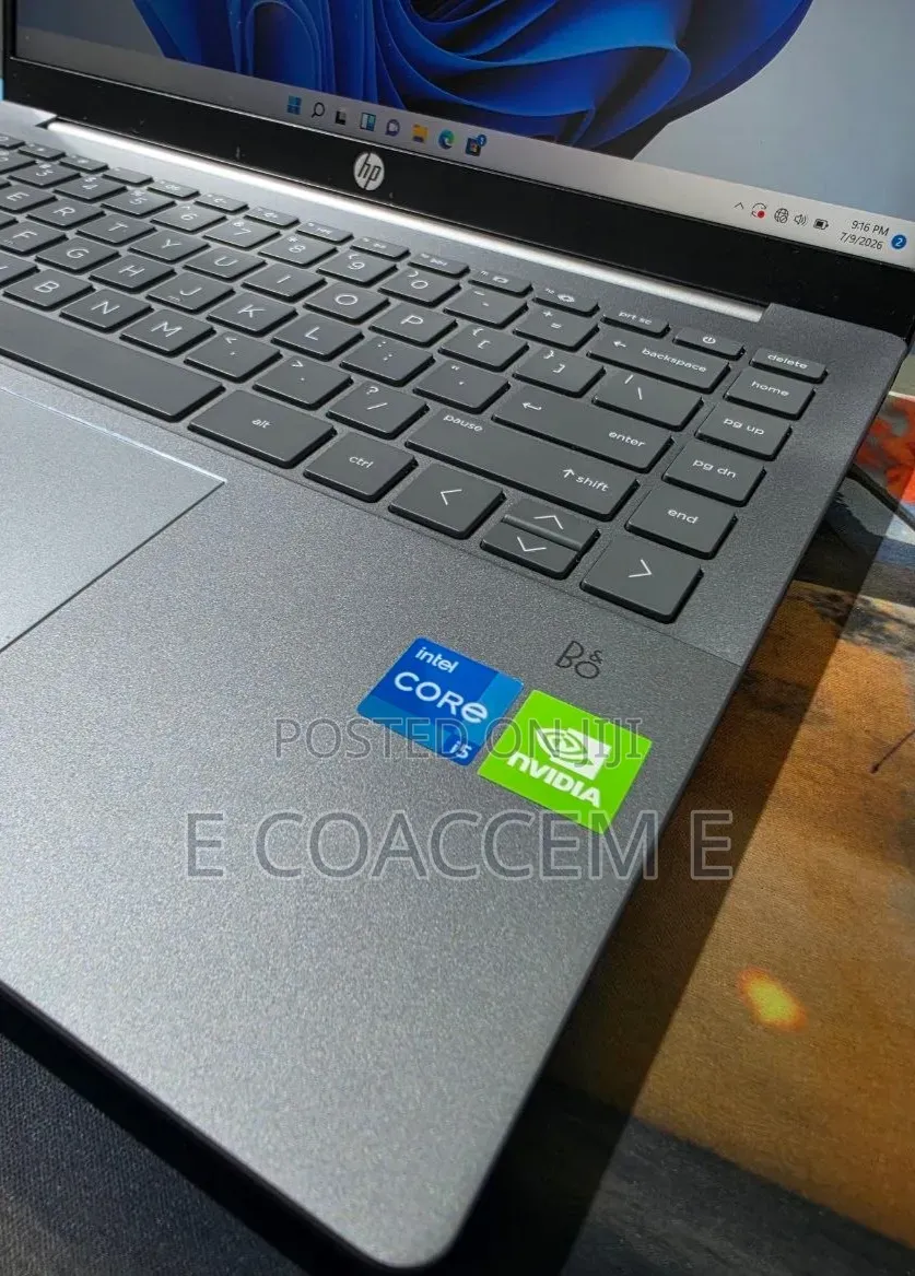New Laptop HP 16GB Intel Core i5 SSD 512GB