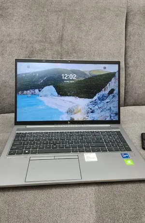 New Laptop HP ZBook Firefly G8 16GB Intel Core i7 SSD 512GB