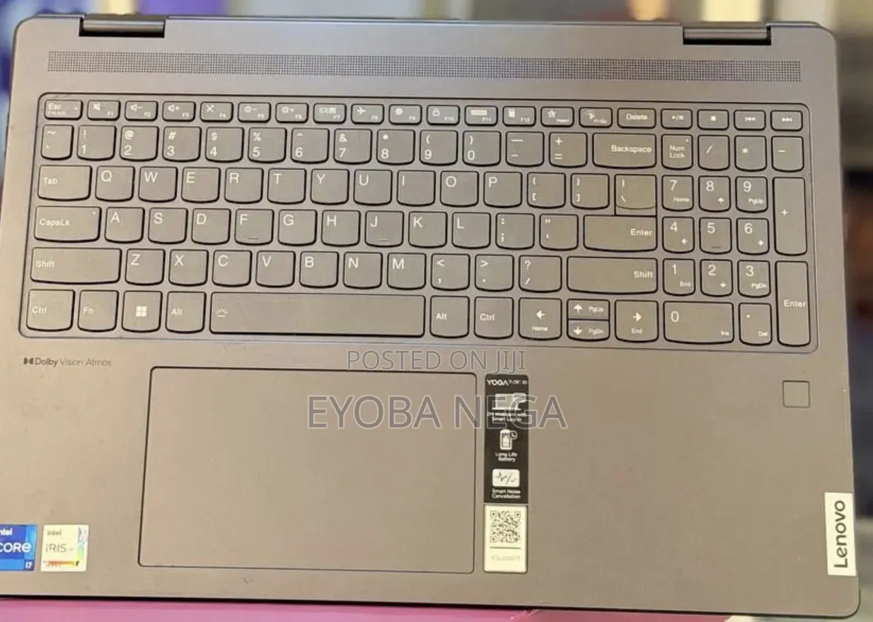 New Laptop Lenovo Yoga 7i 16GB Intel Core i7 SSD 512GB