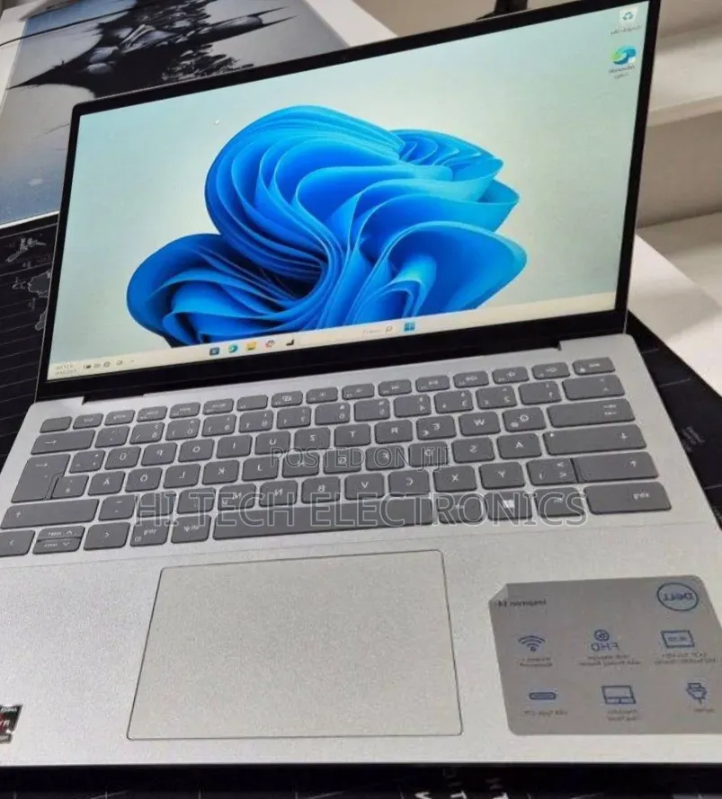 New Laptop Dell Inspiron 14 16GB AMD Ryzen 7 SSD 1T