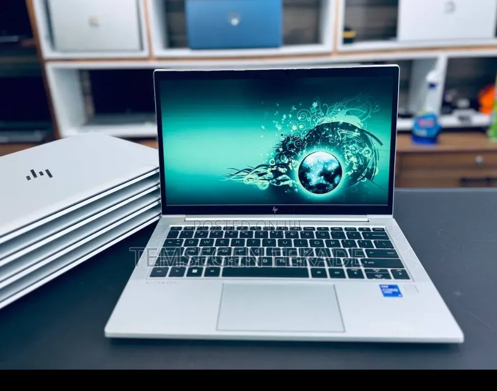 New Laptop HP EliteBook 840 G8 16GB Intel Core i5 SSD 512GB