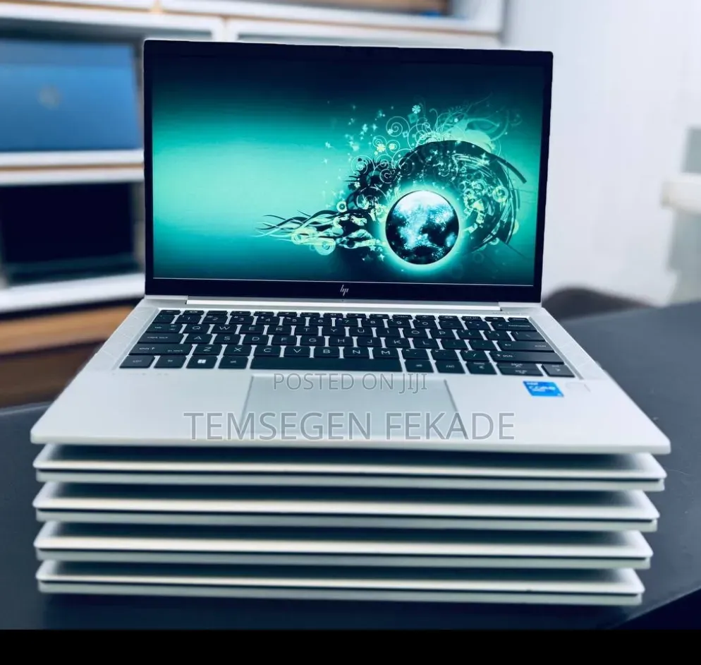 New Laptop HP EliteBook 840 G8 16GB Intel Core i5 SSD 512GB