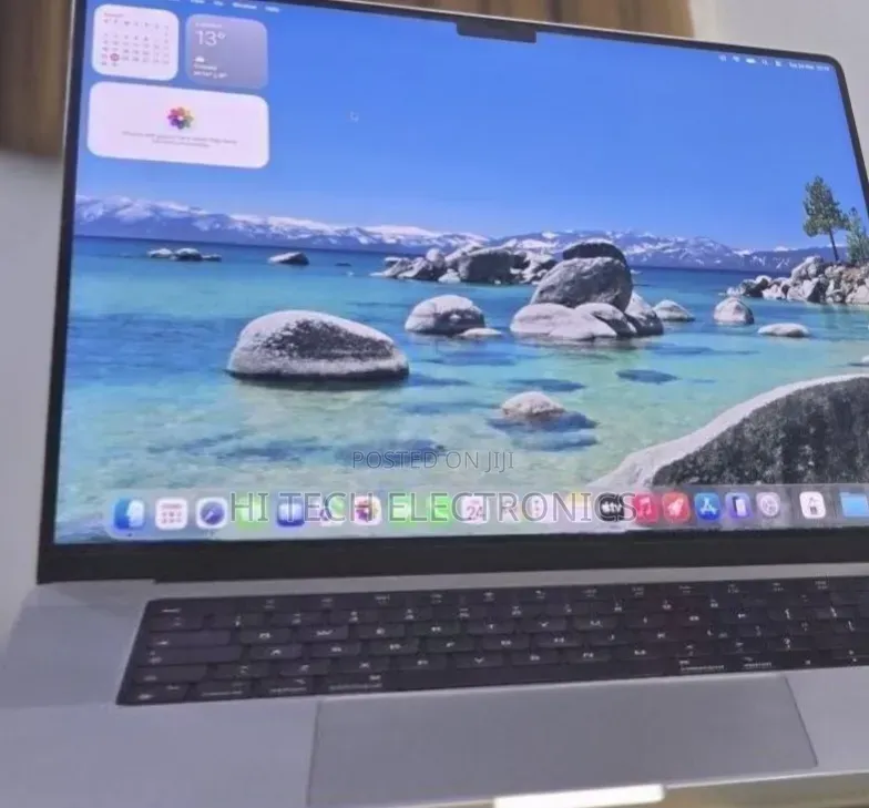 New Laptop Apple MacBook Pro 2020 M1 32GB Intel Core M SSD 512GB