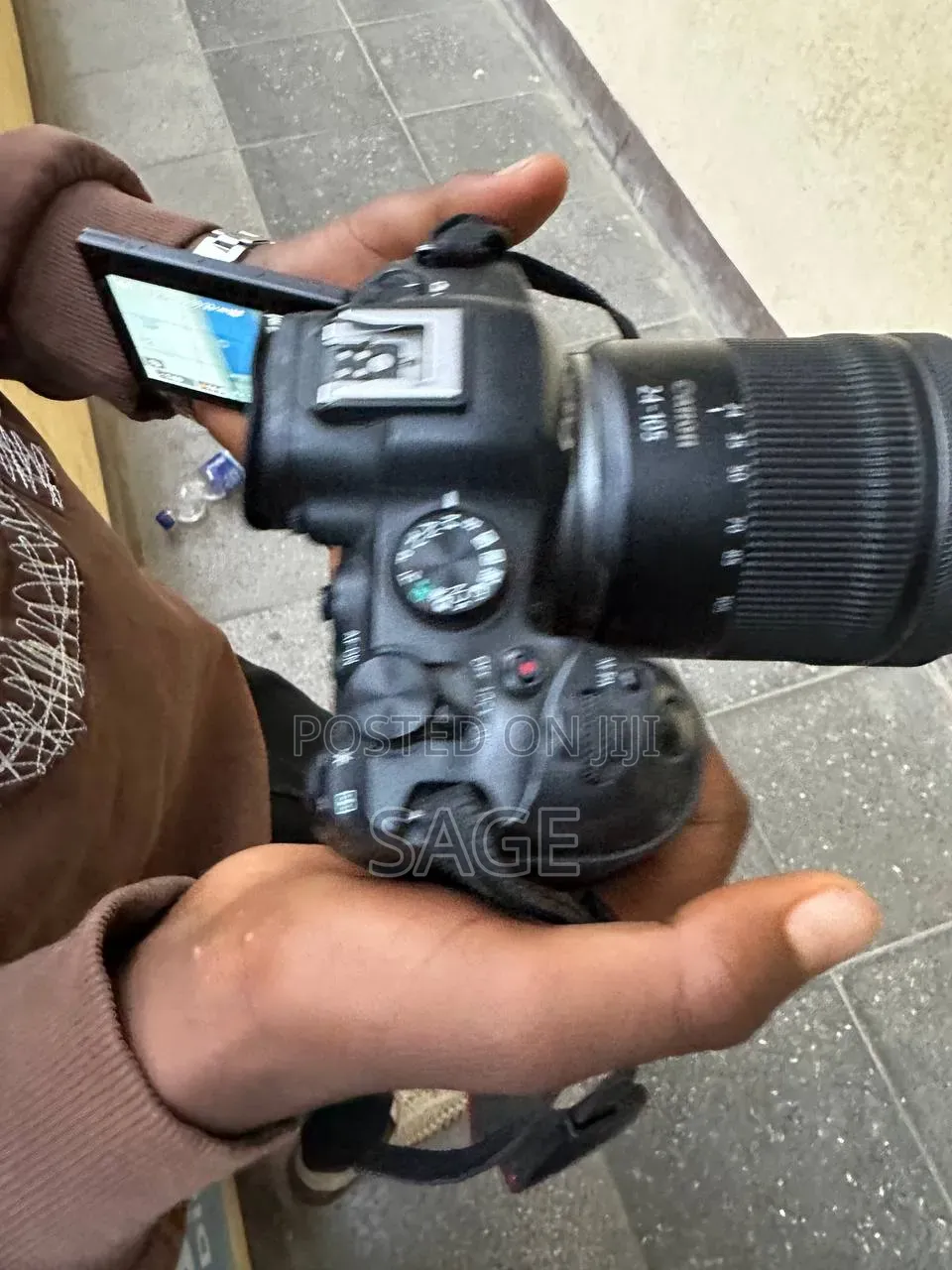 Canon R6 Mark2 With 24-105 Mm Lens F4-7.1