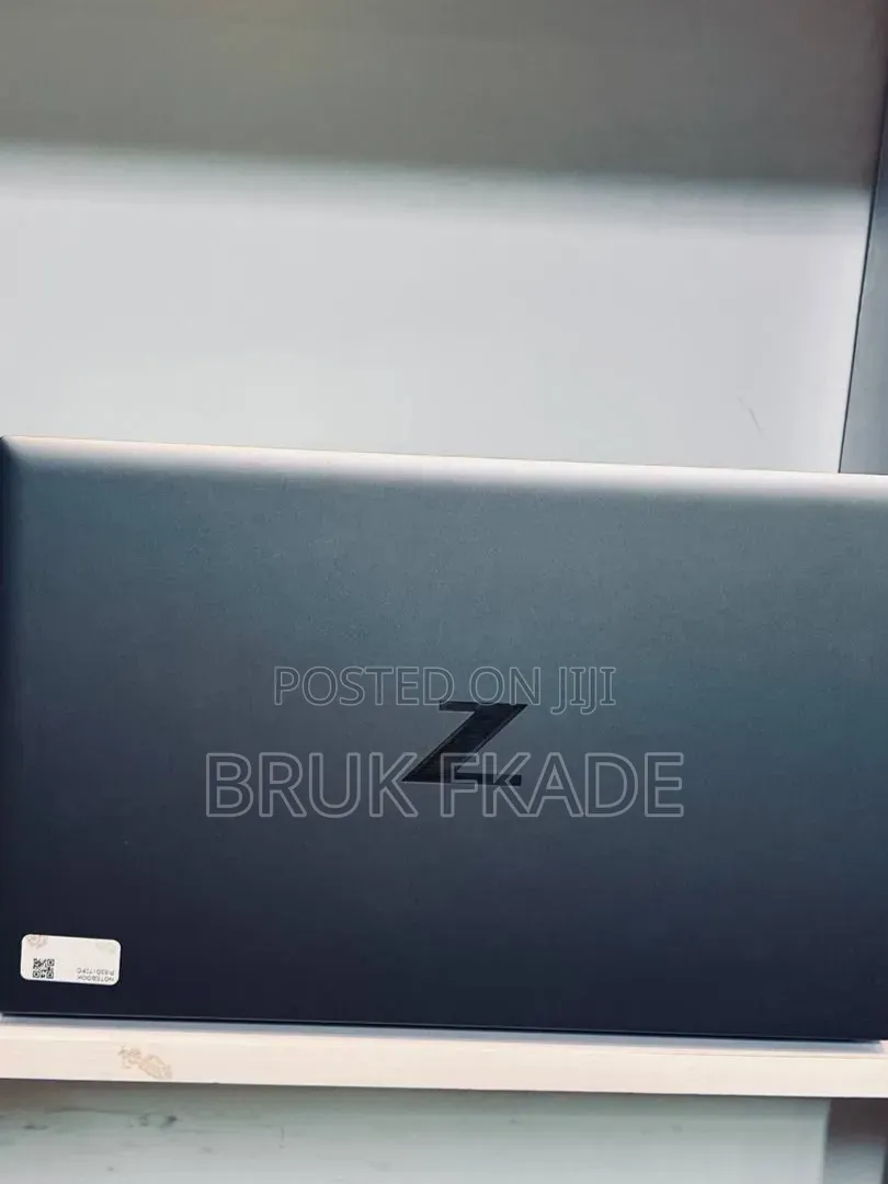 New Laptop HP ZBook Fury 15 G8 32GB Intel Core i7 SSD 512GB