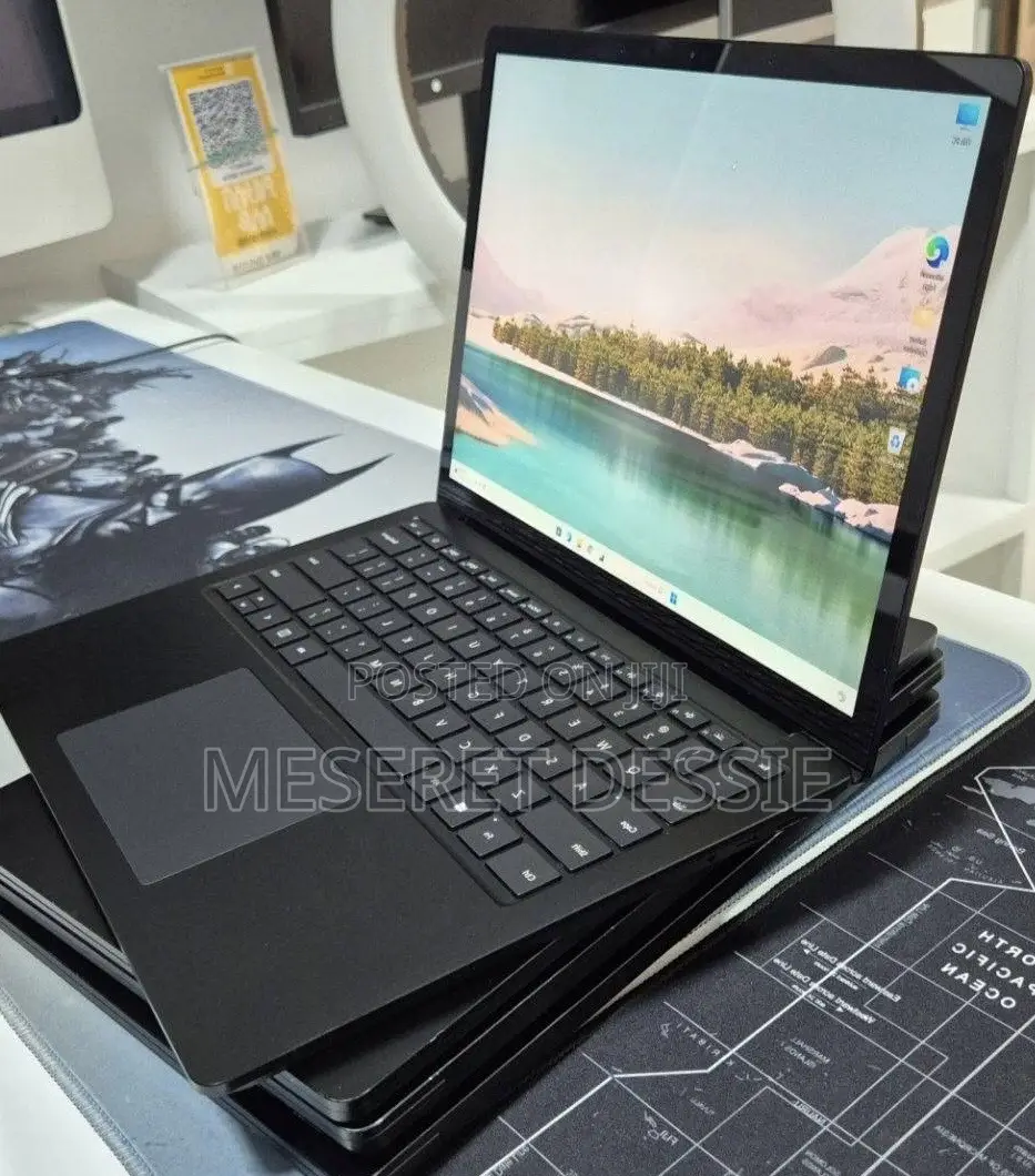 New Laptop Microsoft Surface Laptop 3 16GB Intel Core i5 SSD 256GB