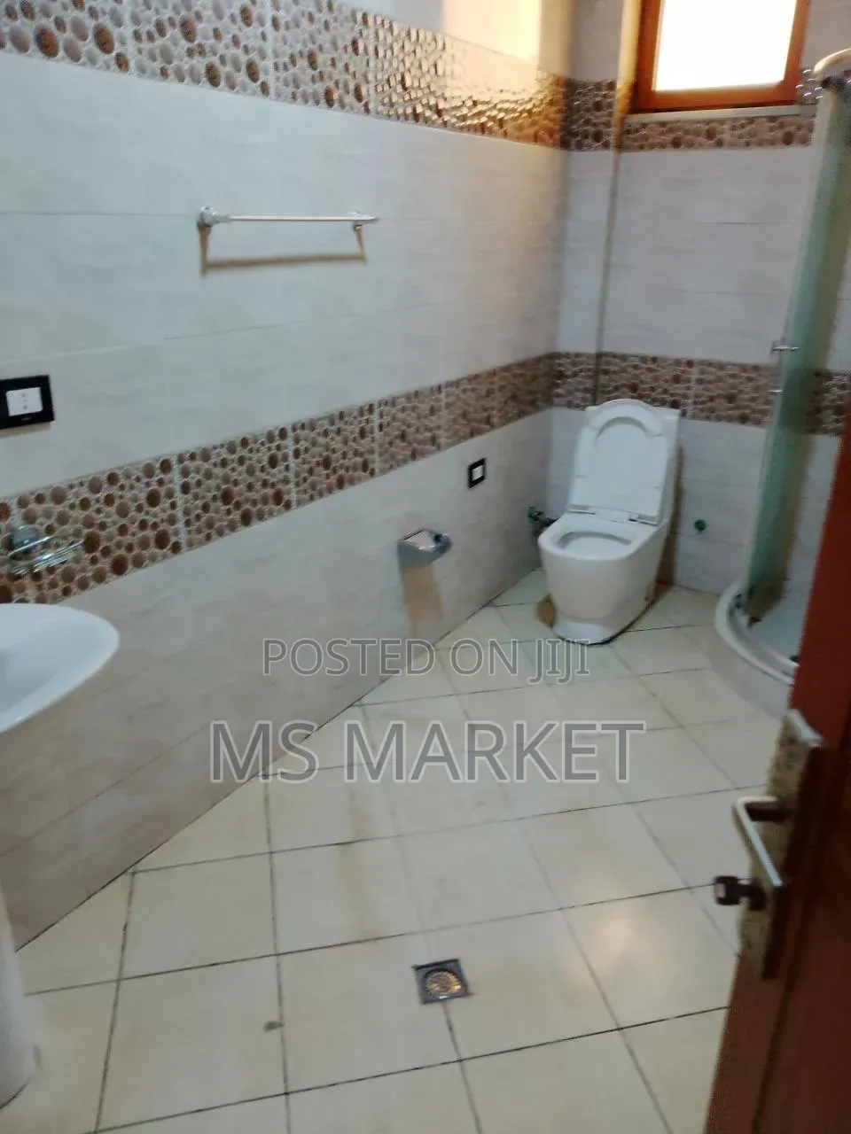 8bdrm G+2 in Jacros for Rent