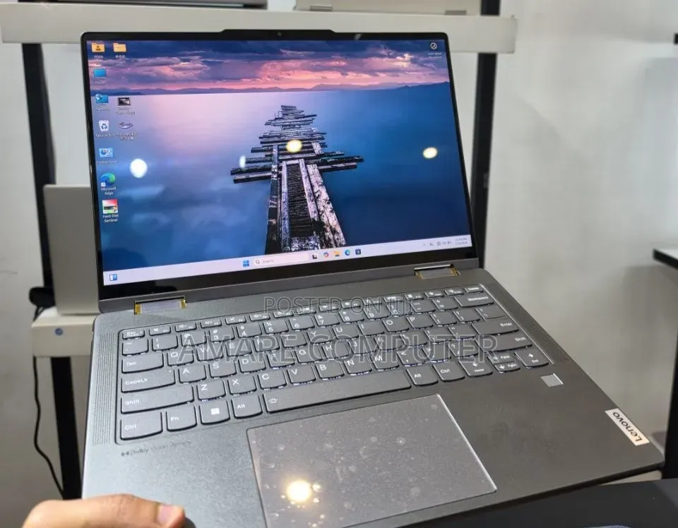 New Laptop Lenovo Yoga 3 16GB Intel Core Ultra 7 SSD 512GB