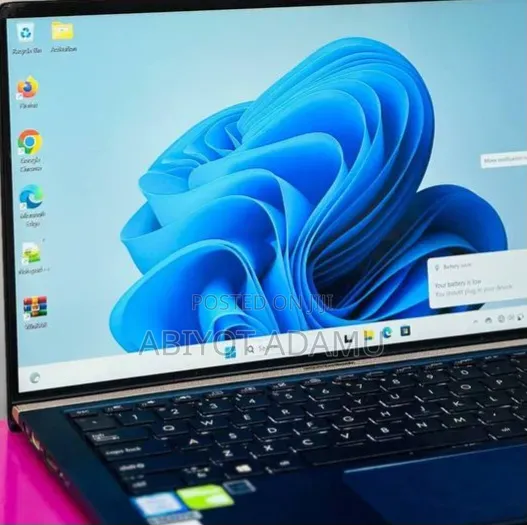 New Laptop HP ZBook 14 16GB Intel Core i7 SSD 512GB