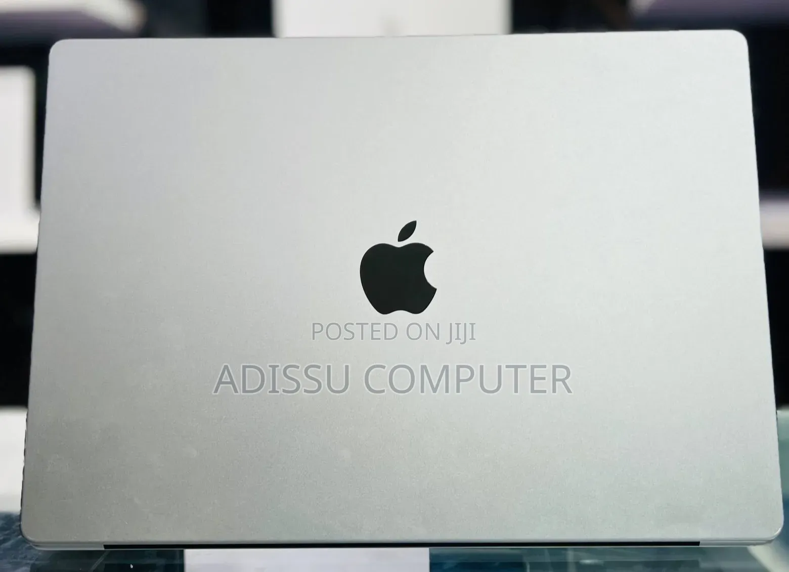 New Laptop Apple MacBook Pro 2021 M1 32GB Apple M1 Pro SSD 512GB