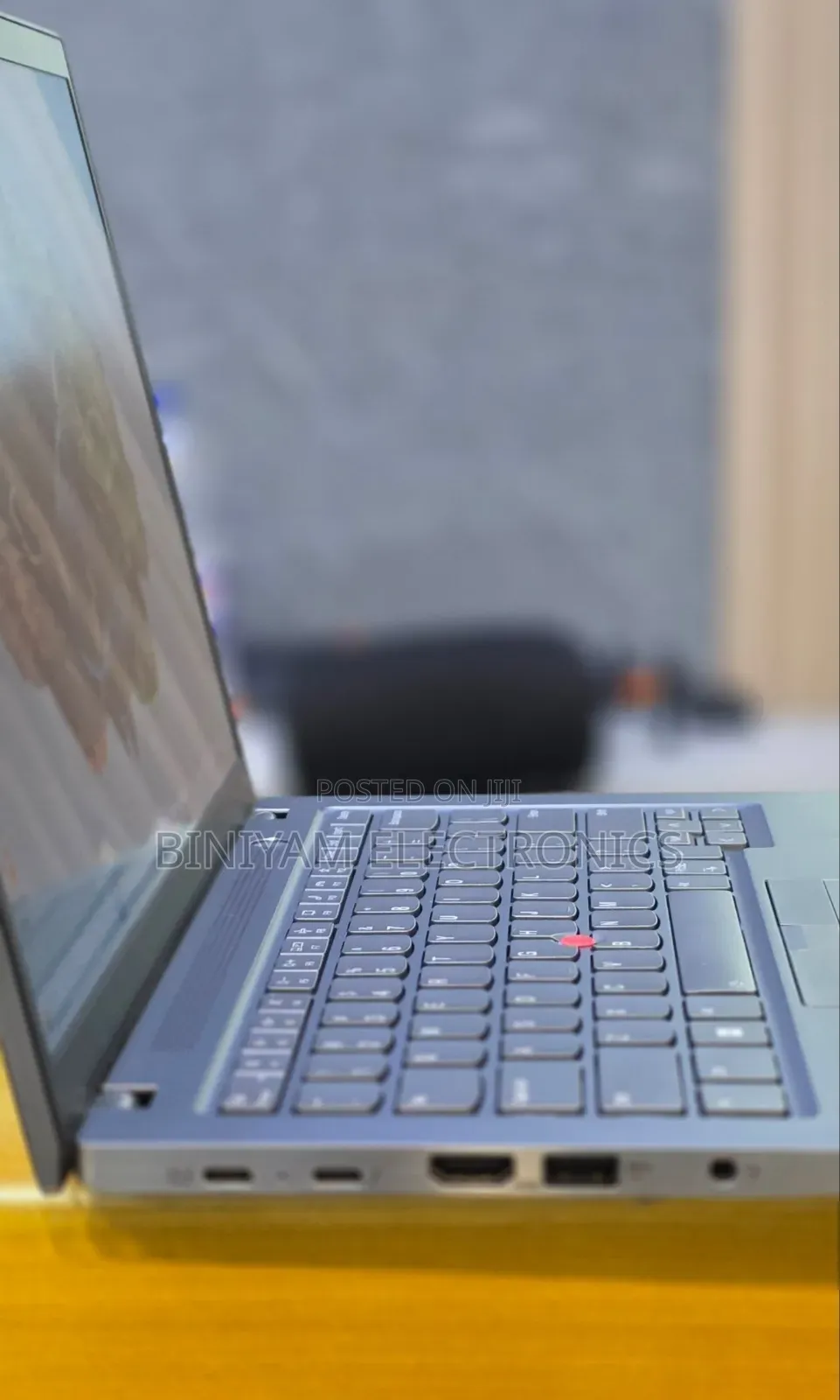 New Laptop Lenovo ThinkPad T14s G4 32GB Intel Core i7 SSD 512GB