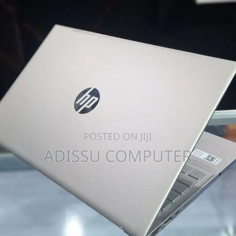 New Laptop HP Pavilion 11 16GB Intel Core i5 SSD 512GB