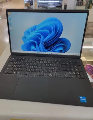 New Laptop Dell Vostro 15 3000 16GB Intel Core i5 SSD 512GB