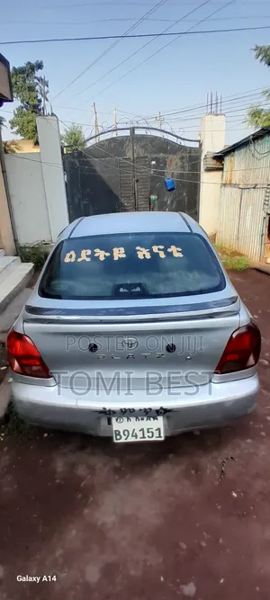 Toyota Platz 2002 Silver