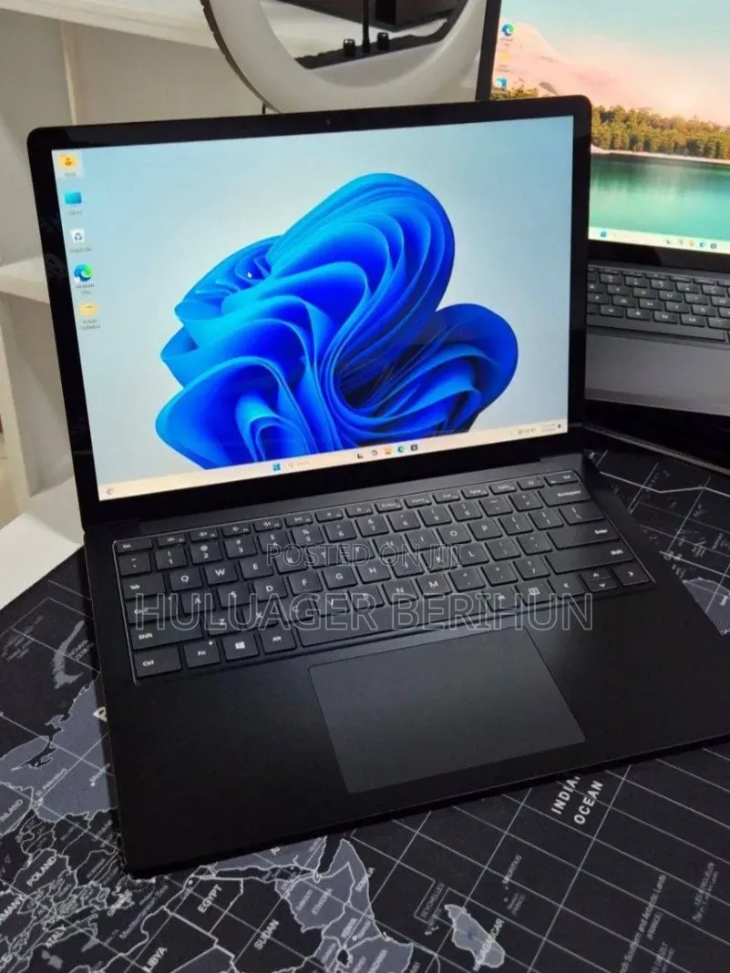 New Laptop Microsoft Surface Laptop 3 16GB Intel Core i7 SSD 256GB