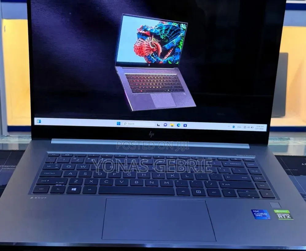 New Laptop HP 32GB Intel Core i7 SSD 1T