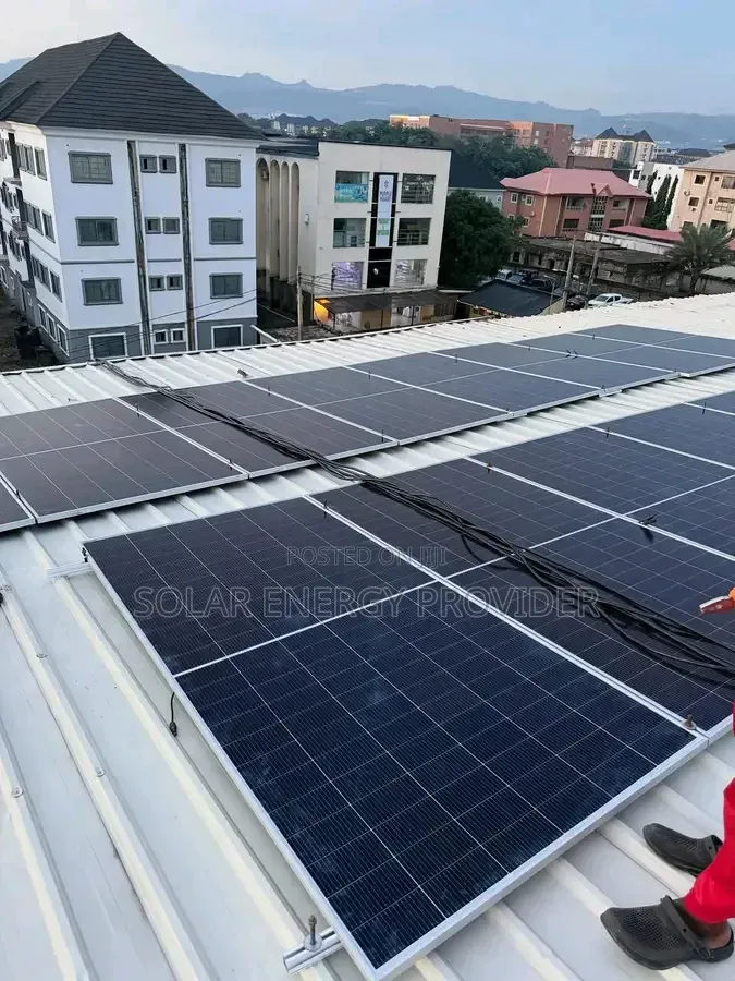 Solar Panel Invertor and Lithium Ion Batteries