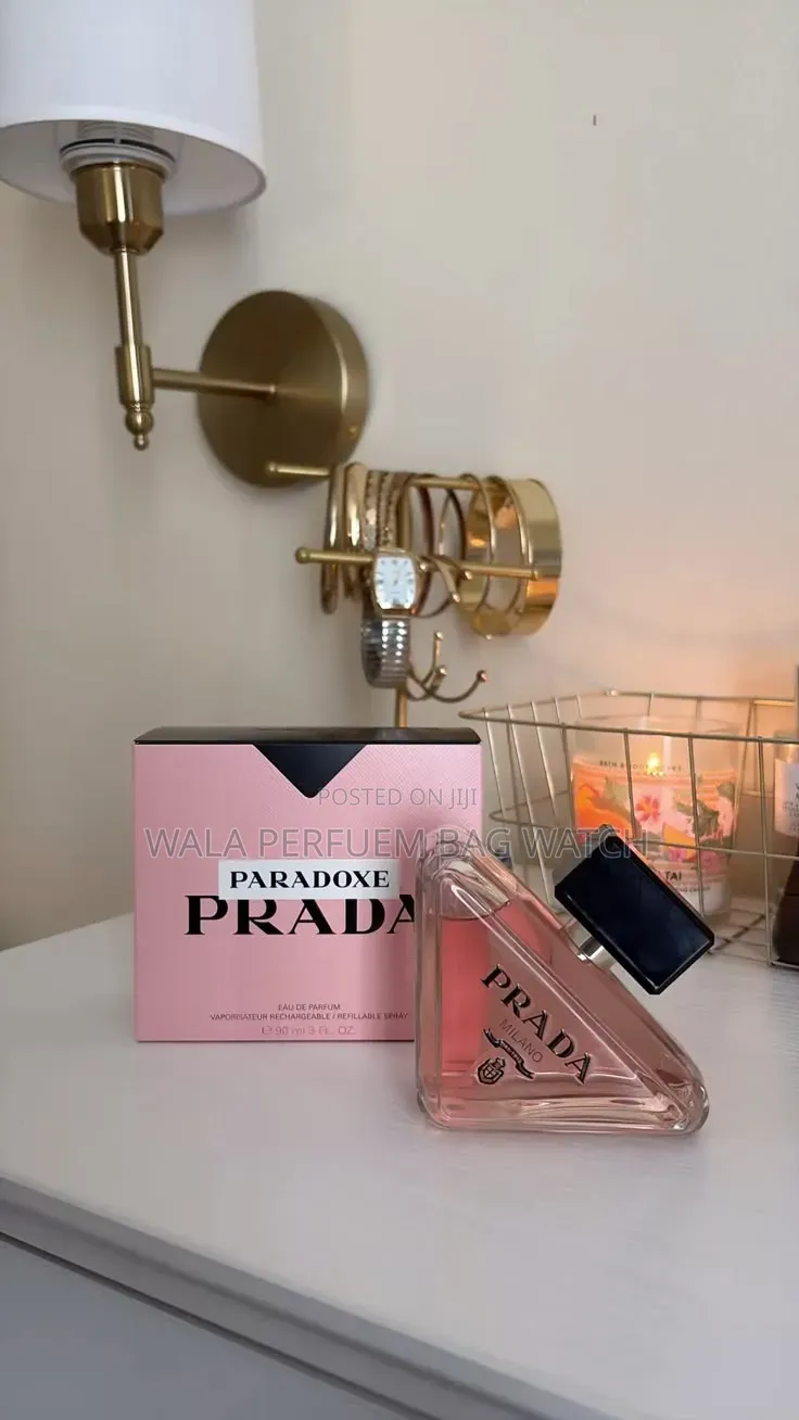 Prada Paradoxe