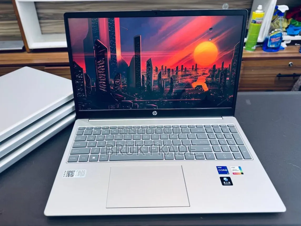 New Laptop HP Stream Notebook 16GB Intel Core i7 SSD 512GB