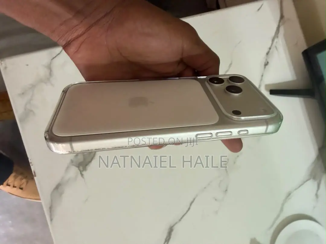 Apple iPhone 17 Pro Max 256 GB Silver