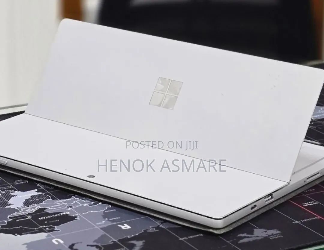 New Laptop Microsoft Surface 16GB Intel Core i5 SSD 256GB