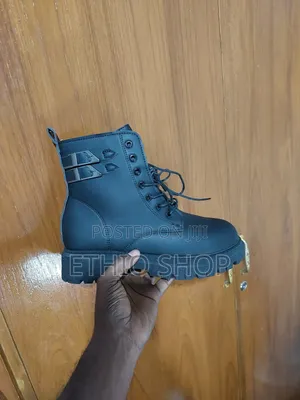 Boots,ከስክስ