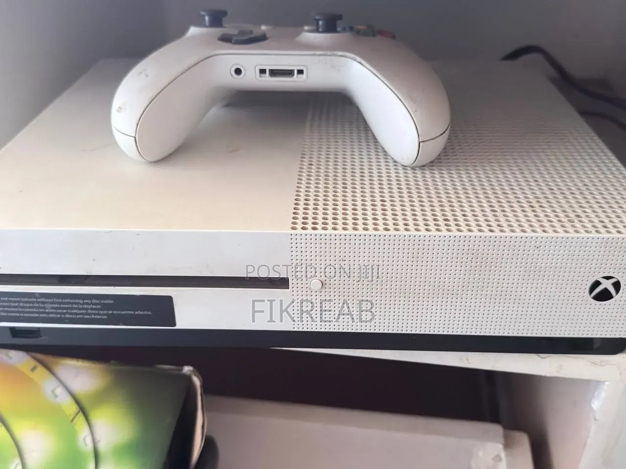 Xbox One S